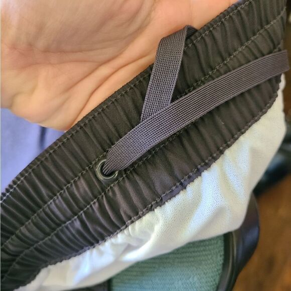 Fila Athletic Shorts - Picture 6 of 7